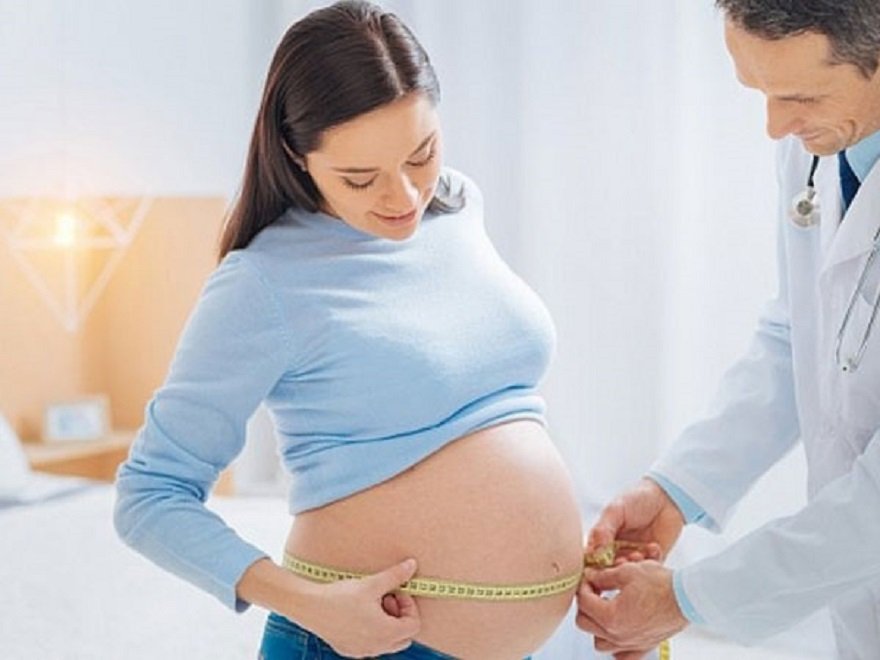 Bắt đầu từ tháng thứ 3 của thai kì bạn sẽ thấy vòng 2 của mình có sự thay đổi